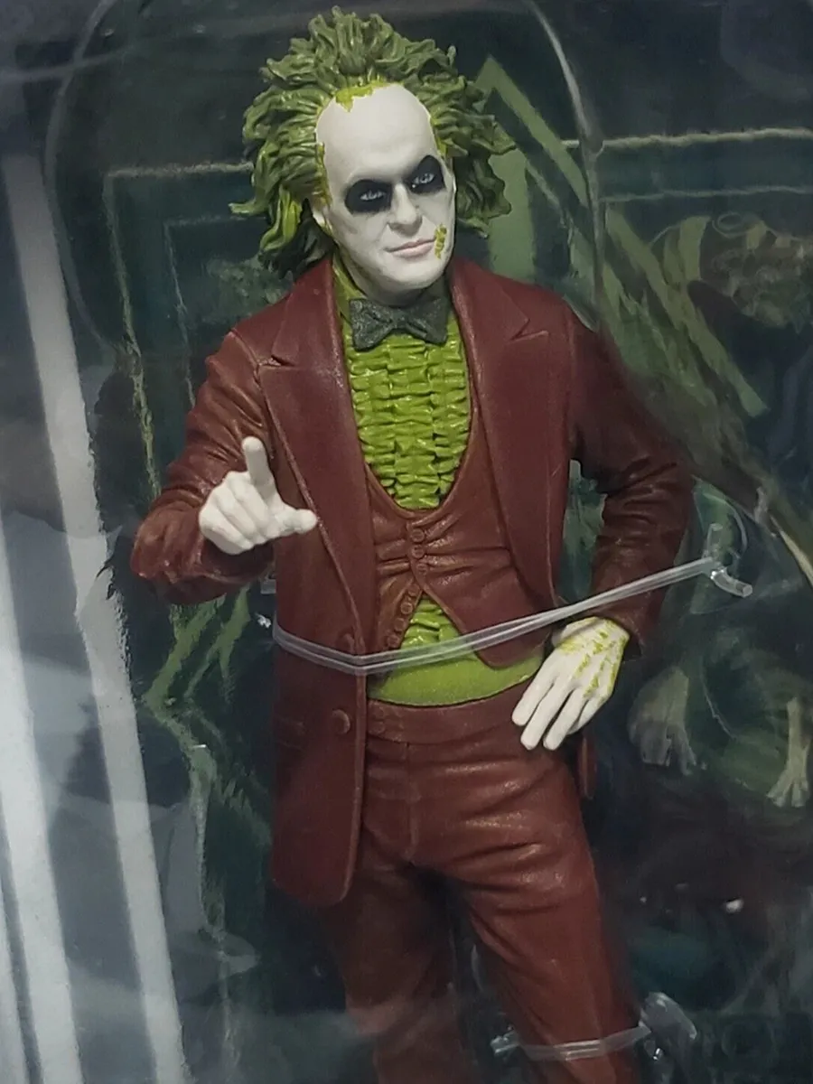 Фигурка Movie Maniacs Beetlejuice in Red Suite 15см