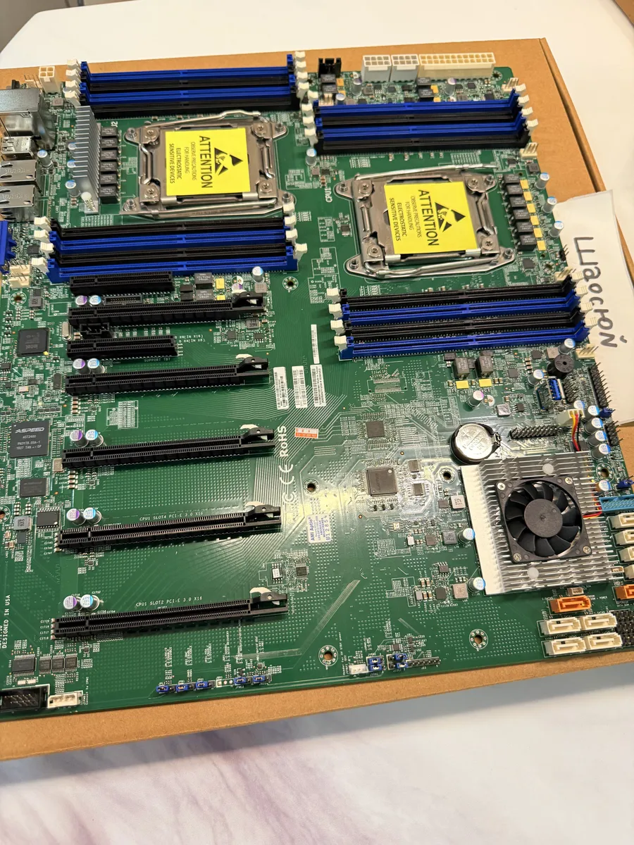 Supermicro Материнская плата для AI-сервера X10DRG-Q