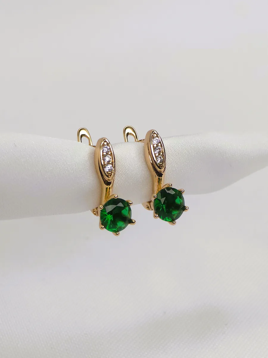 Серьги классические, повседневные на каждый день 1,5 см.