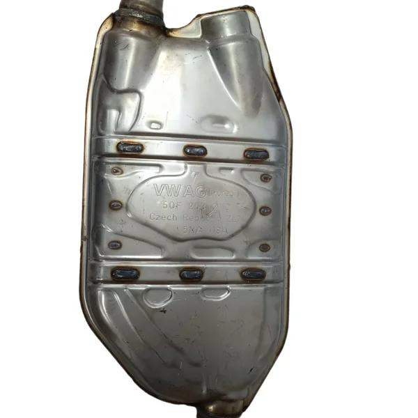 Резонатор оригинал Volkswagen 5QF253211Q