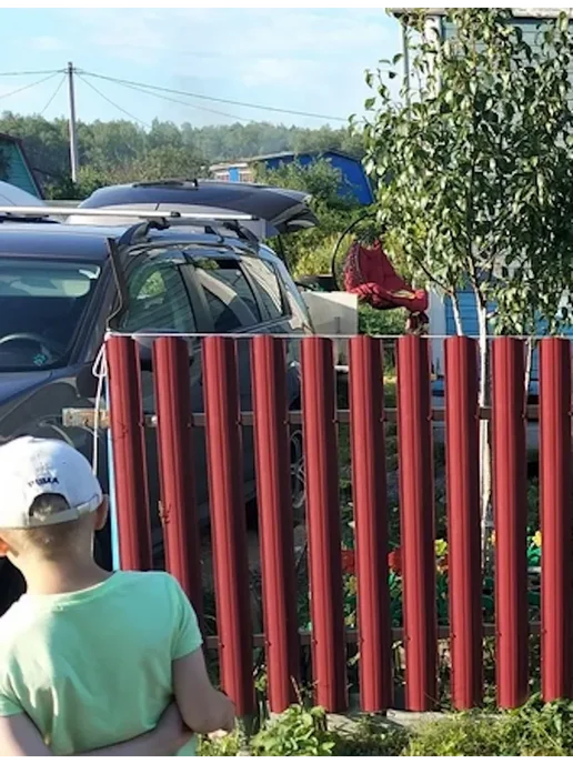 Солнышко Вятки Штакетник 1м RAL3005 полукруг, 30шт, с саморезами, 1 м, 30 шт, фото 7